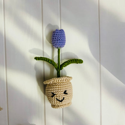 Crochet Tulip Pot