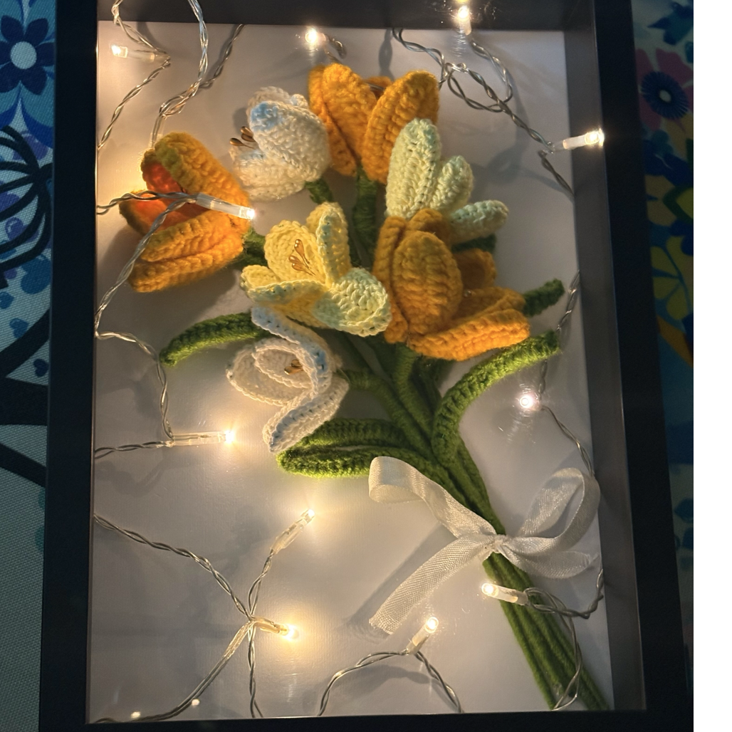 Open Tulips Photo Frame