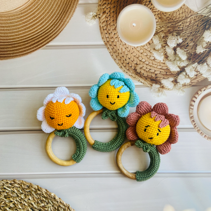 Handmade Daisy Rattle Teether (Mustard&White)