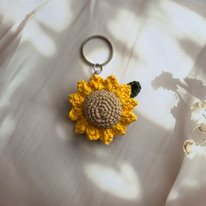 Crochet Sunflower Keychain with leaf
